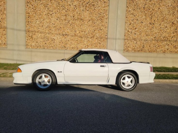 Thumbnail Photo undefined for 1987 Ford Mustang GT
